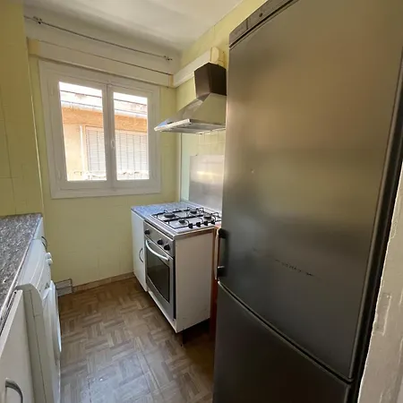 San Vicente Centro Trg Бенидорм
