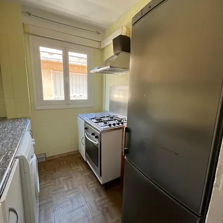 San Vicente Centro Trg Бенидорм